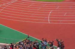  亚运会战况：山东泰山防线稳固，圣安东尼奥马刺进攻受阻，谢震业成最佳